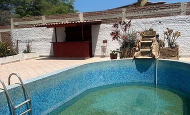 VENTA CASA DE PLAYA EN ZORRITOS. ALT. KM 1228. LADO CERRO. PANAMERICANA NORTE