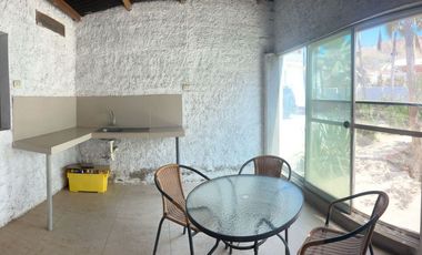 VENTA CASA DE PLAYA EN ZORRITOS. ALT. KM 1228. LADO CERRO. PANAMERICANA NORTE