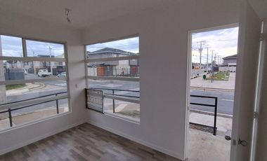 Vende Local Comercial de 64 m2, 2 habitaciones, 2 baños, en Portal Los Jardines, Linares