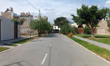 Se vende terreno de 120 m2 en Praderas de San Antonio, justo al lado de la Urb. Residencial San Carlos