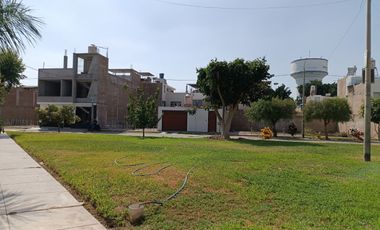Se vende terreno de 120 m2 en Praderas de San Antonio, justo al lado de la Urb. Residencial San Carlos