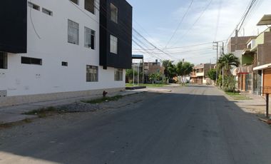 Se vende terreno de 120 m2 en Praderas de San Antonio, justo al lado de la Urb. Residencial San Carlos