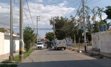Se vende terreno de 120 m2 en Praderas de San Antonio, justo al lado de la Urb. Residencial San Carlos