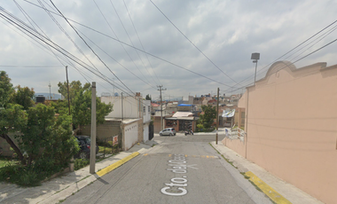 SG- CASA DE RECUPERACION BANCARIA EN CIRCUITO OASIS, EL PARAISO, TEPEJI DEL RIO DE OCAMPO.