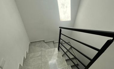 CASA EN VENTA RESIDENCIAL ,6 RECAMARAS Y 5 BAÑOS