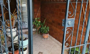 VENTA DE APARTAMENTO BELEN CERCA A LA ESTACION ROSALES CON PARQUEADERO Y BALCON