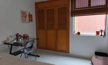 VENTA DE APARTAMENTO BELEN CERCA A LA ESTACION ROSALES CON PARQUEADERO Y BALCON