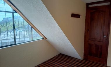 En Venta Casa Con 2 Departamentos y Una Suite – Sur De Quito