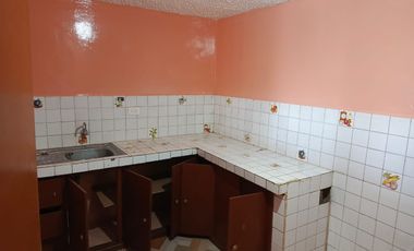 En Venta Casa Con 2 Departamentos y Una Suite – Sur De Quito