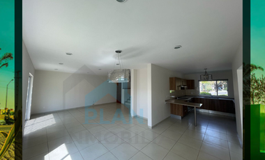 Bonita Casa en Venta en Puerta Real