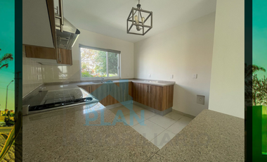 Bonita Casa en Venta en Puerta Real