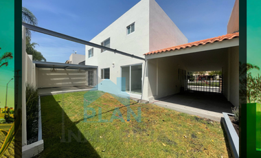 Bonita Casa en Venta en Puerta Real