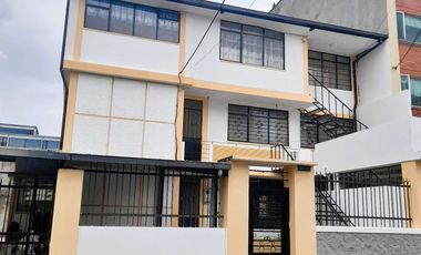 Departamento en renta a 2 cuadras de la Av. América