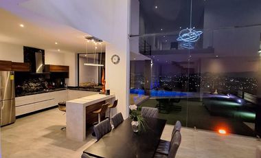 Casa en Residencial Corinto