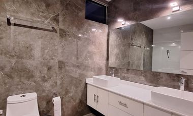 Casa en Residencial Corinto