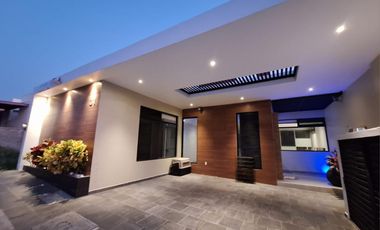 Casa en Residencial Corinto