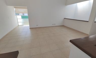 Gran casa en RENTA y VENTA Fracc. Fray Sebastian de Gallegos Queretaro