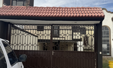 RENTA DE CASA FRACC. JARDINES DEL SEMINARIO