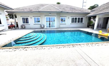 Pool Villa Pattaya!!! Priced Below Market Value!! The Ultimate Investment Opportunity in a World-Class Tourist City!!