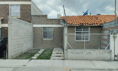 CASA EN VENTA EN ACTOPAN, POZO GRANDE