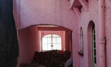 VENDO CASA COMO TERRENO PEGADO A PLAZA DELTA EN NARVARTE BENITO JUAREZ