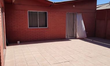 OPORTUNIDAD-CÓMODA CASA VILLA LOS ÁLAMOS