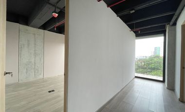 Oficina en Renta - Icono Centro Empresarial - Todo Incluido