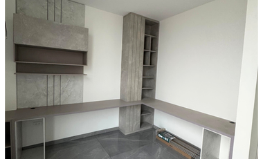 CASA DE LUJO EN VENTA, UBICADA EN EL CONJUNTO BELLAGIO, BOCONÓ