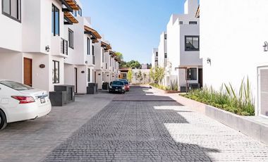 ¡Remate Bancario! Hermosa Casa en Venta en Lomas Estrella. Iztapalapa, CDMX