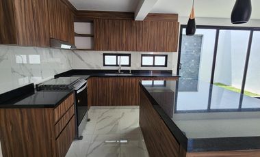 Casa nueva en venta en Toluca, Residencial Lirios 2