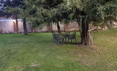 VENTA DE JARDIN DE FIESTAS, HERMOSO JARDIN DE FIESTAS CON ESPECTACULAR KIOSCO AL CENTRO, EN LA EXCLUSIVA ZONA CAMPESTRE DE CACALOMACAN