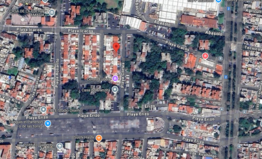 CASA EN VENTA PLAYA CORTES, SANTIAGO SUR