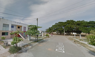 CASA DUPLEX DE RECUPERACIÓN BANCARIA EN CALLE DEL LIRIO, COL. JARDINES DEL SOL, BAHIA DE BANDERAS, NAYARIT. ¡NO SE ACEPTAN CRÉDITOS!
