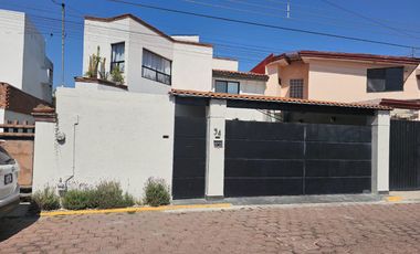 CASA EN VENTA EN CAMINO REAL