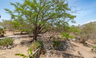 Rancho en Venta, Empedrado Xochicalco. Xochicalco, Morelos