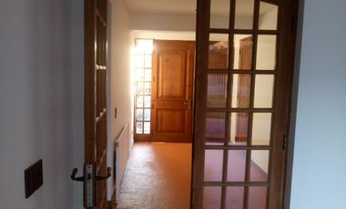 Huinganal/ El Yungue, casa estilo Chilena, 5 dormitorios