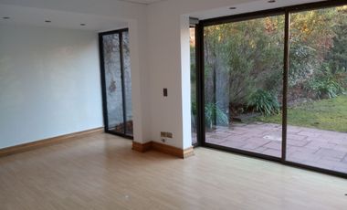 Huinganal/ El Yungue, casa estilo Chilena, 5 dormitorios