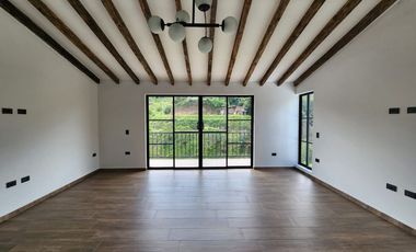 Casa en arriendo en Guarne, Antioquia