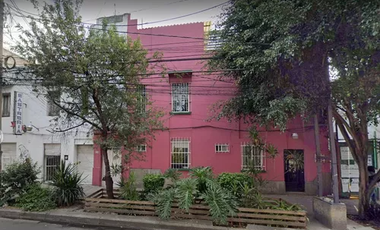 CASA CON EXCELENTE PRECIO Y UBICACIÓN EN ROMA NORTE, CIUDAD DE MEXICO