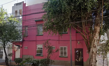 CASA CON EXCELENTE PRECIO Y UBICACIÓN EN ROMA NORTE, CIUDAD DE MEXICO