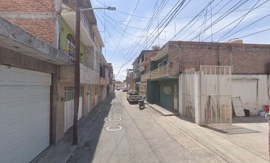VENTA DE CASA, CONSTITUYENTES, COL CENTRO, LA PIEDAD, MICHOACAN DE OCAMPO, REMATE BANCARIO