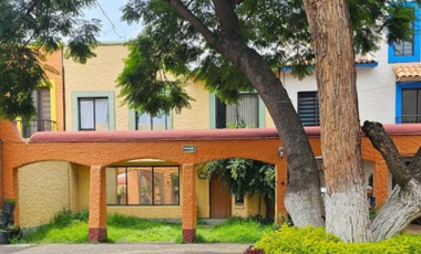 PROPIEDAD DE OPORTUNIDAD!! EXCELENTE CASA EN CAMINO SAN PABLO, XOCHIMILO, ENTREGA INMEDIATA, CON UN VALOR MENOR AL COMERCIAL!!!