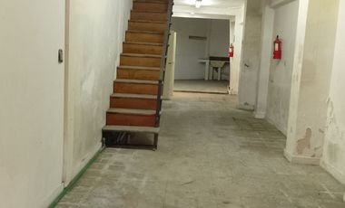 ALQUILER DE LOCAL CON ENTREPISO ,OPORTUNIDAD POR PRECIO Y UBICACION