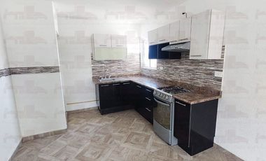 Departamento Equipado en Renta en Fracc. Residencial Los Viñedos, con closets.