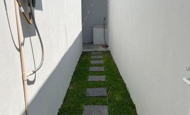 RENTO CASA AMUEBLADA EN EL EMPLEADO POSTAL CUAUTLA MORELOS