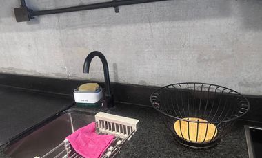 RENTA DEPARTAMENTO TIPO LOFT TOTALMENTE AMUEBLADO EN BARRIO W CENTO MTY A UNA CUADRA DE MACRO PLAZA