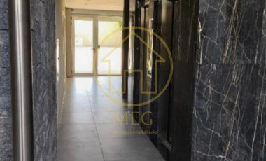 VENTA Depto 2 ambientes con cochera Quilmes Centro