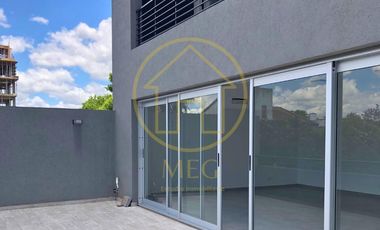 VENTA Depto 2 ambientes con cochera Quilmes Centro