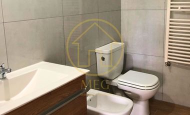 VENTA Depto 2 ambientes con cochera Quilmes Centro