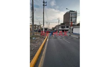 Venta Casa En Avenida - S.J.L